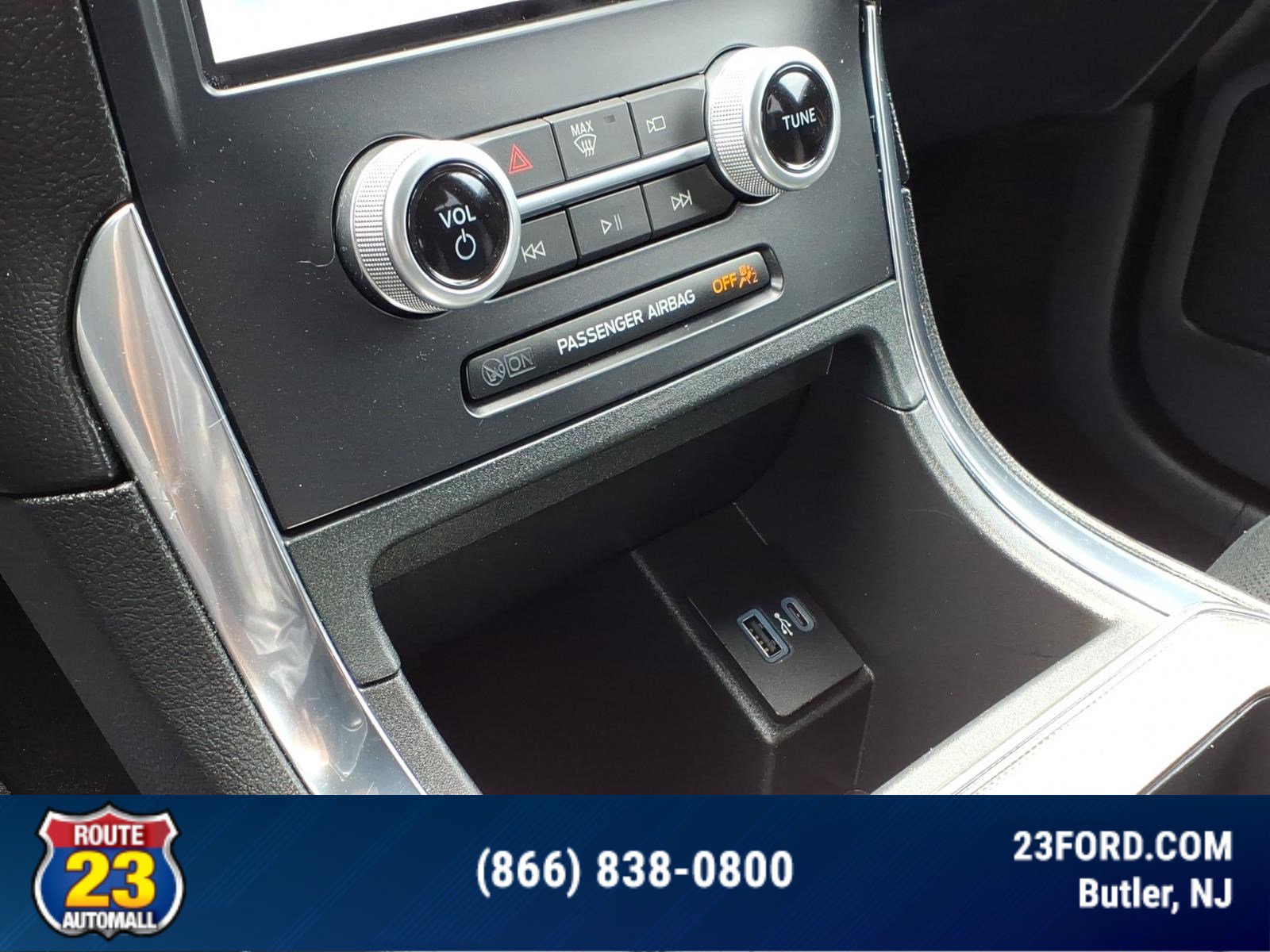 Used 2022 Ford Edge ST AWD/4WD image 19