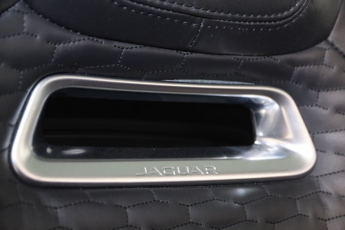 Used 2021 Jaguar F-TYPE Coupe RWD image 16