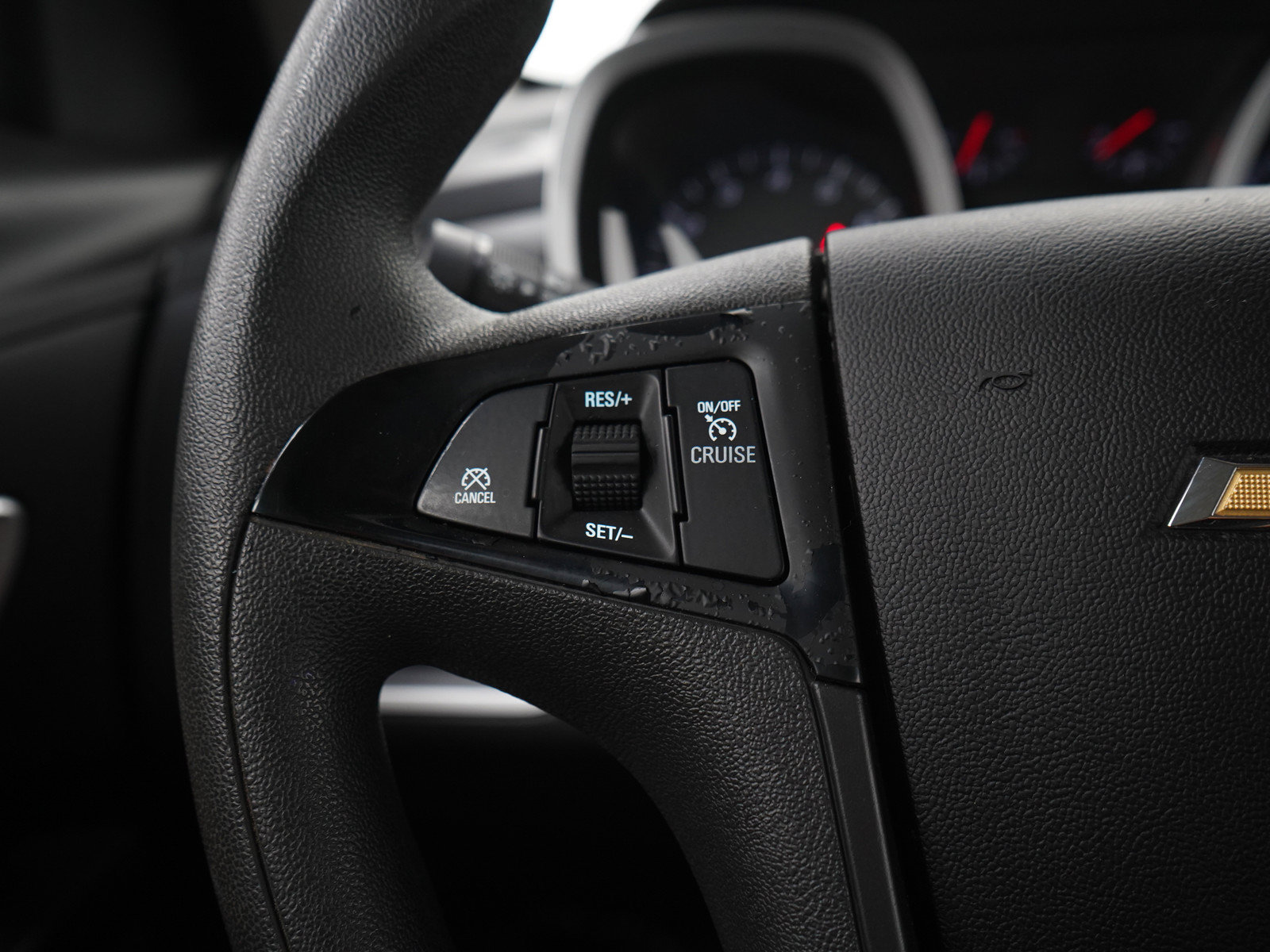 Used 2015 Chevrolet Equinox LS FWD image 23