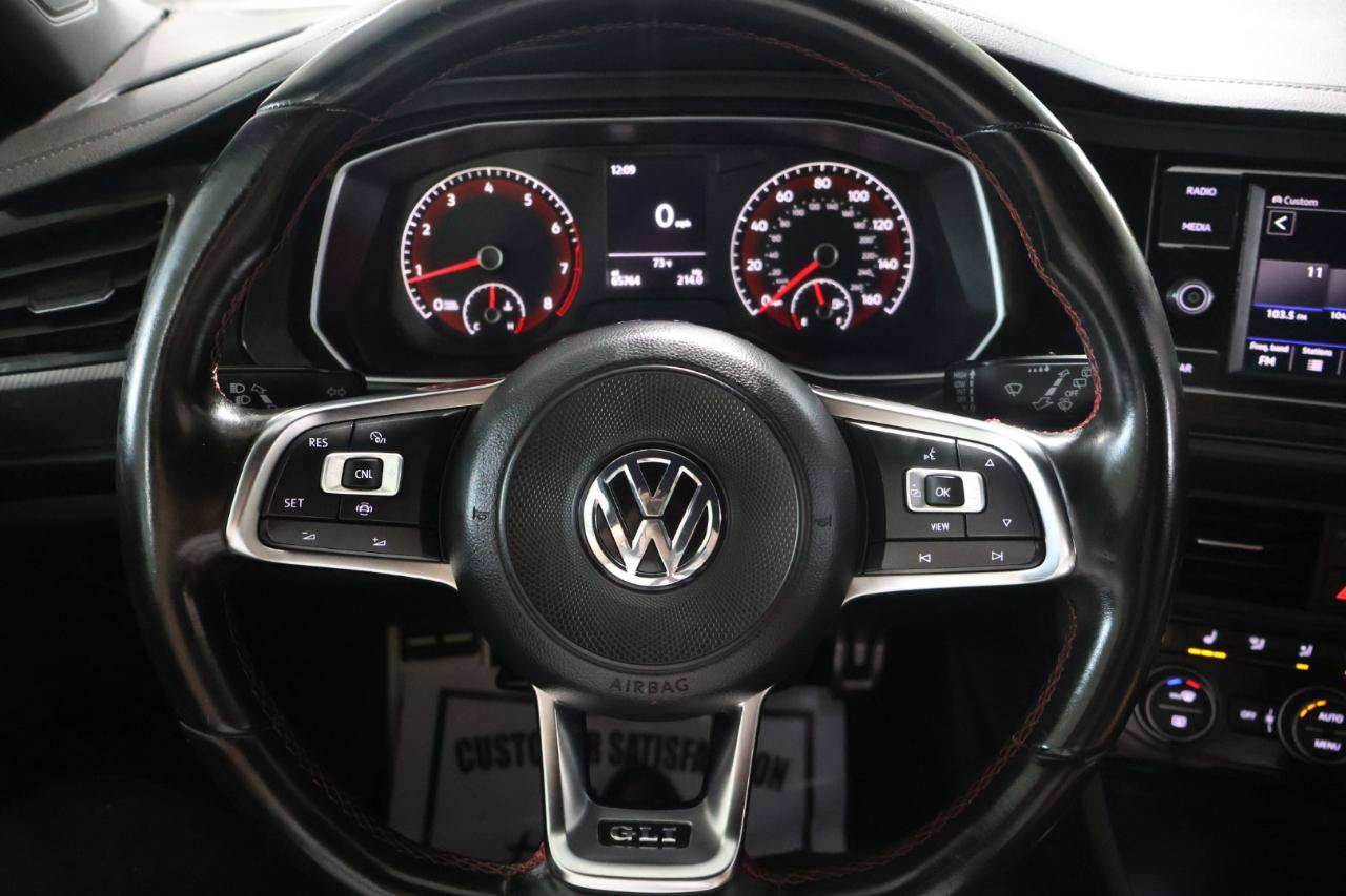 Used 2019 Volkswagen Jetta GLI FWD image 33