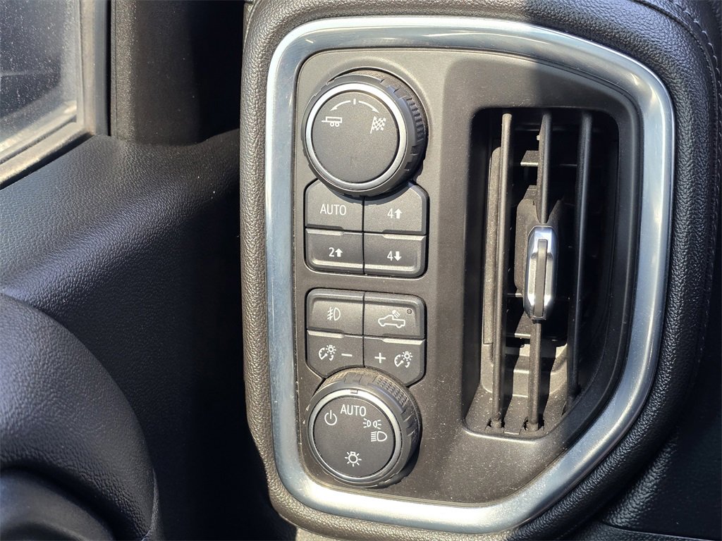 Used 2019 Chevrolet Silverado 1500 RST w/ All-Star Edition image 26