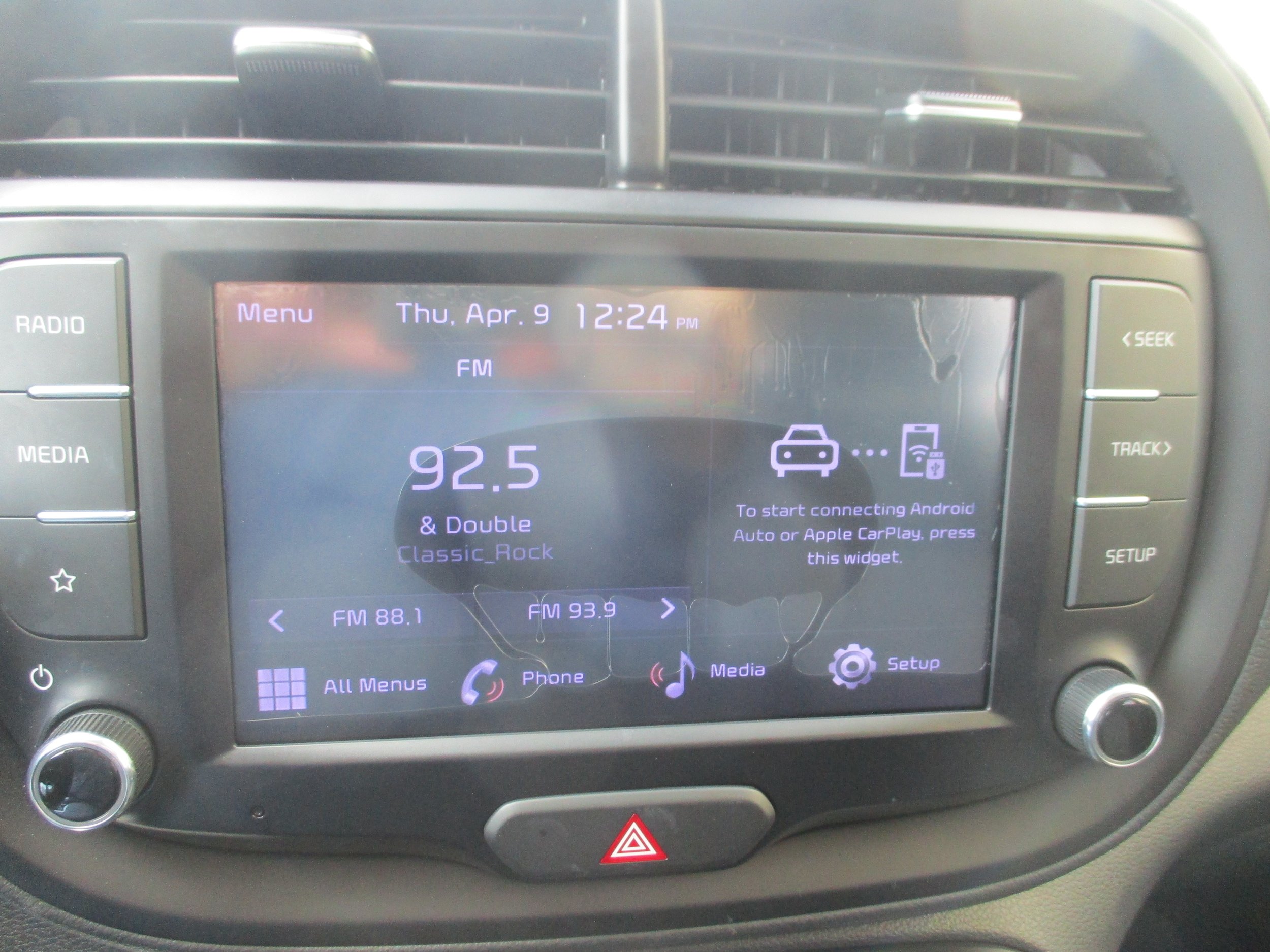 Used 2023 Kia Soul LX FWD image 12