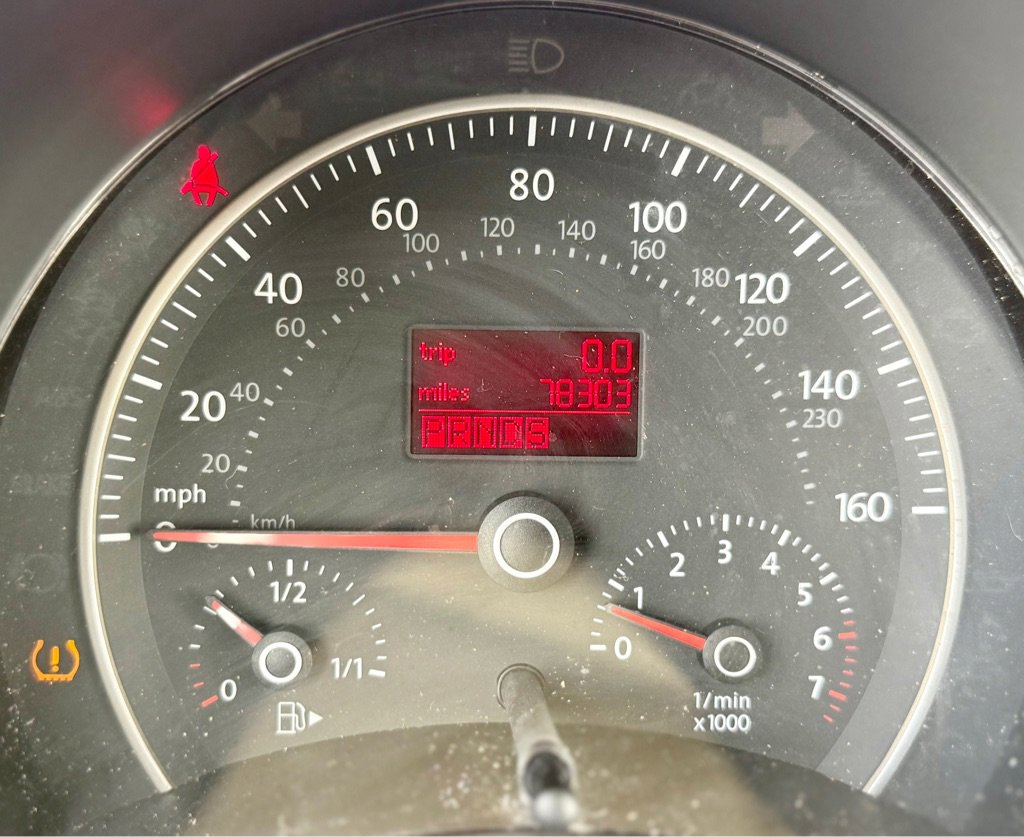 Used 2008 Volkswagen Beetle Triple White Edition image 11