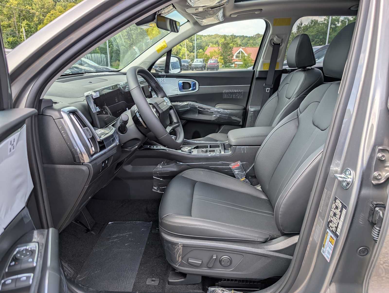 New 2026 Kia Sorento EX AWD/4WD image 4