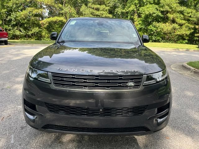Certified 2025 Land Rover Range Rover Sport SE AWD/4WD image 3