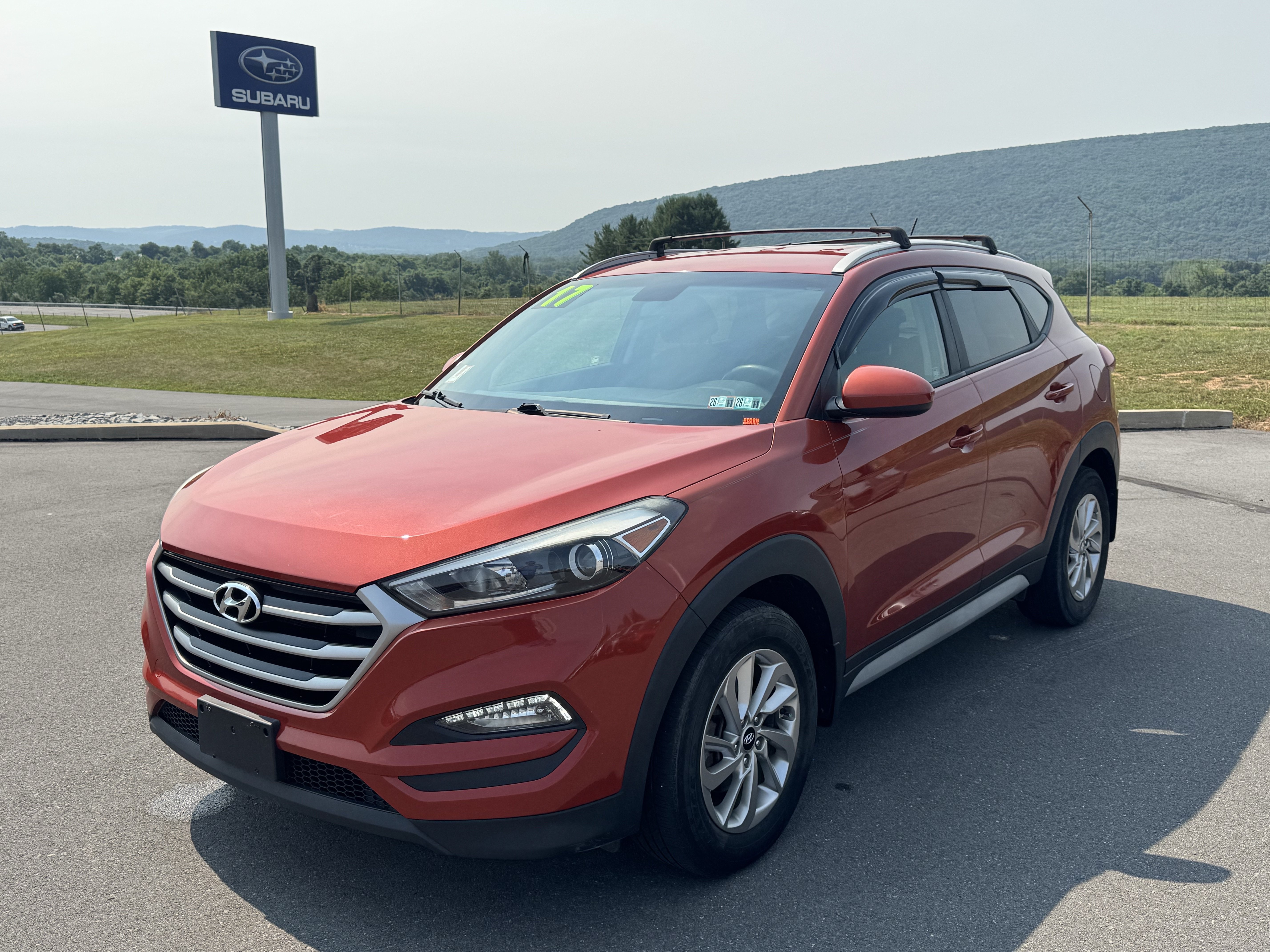 Used 2017 Hyundai Tucson SE w/ SE Popular Package 02 AWD/4WD image 8