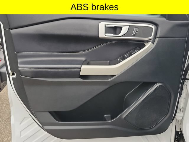 Used 2021 Ford Explorer XLT AWD/4WD image 25