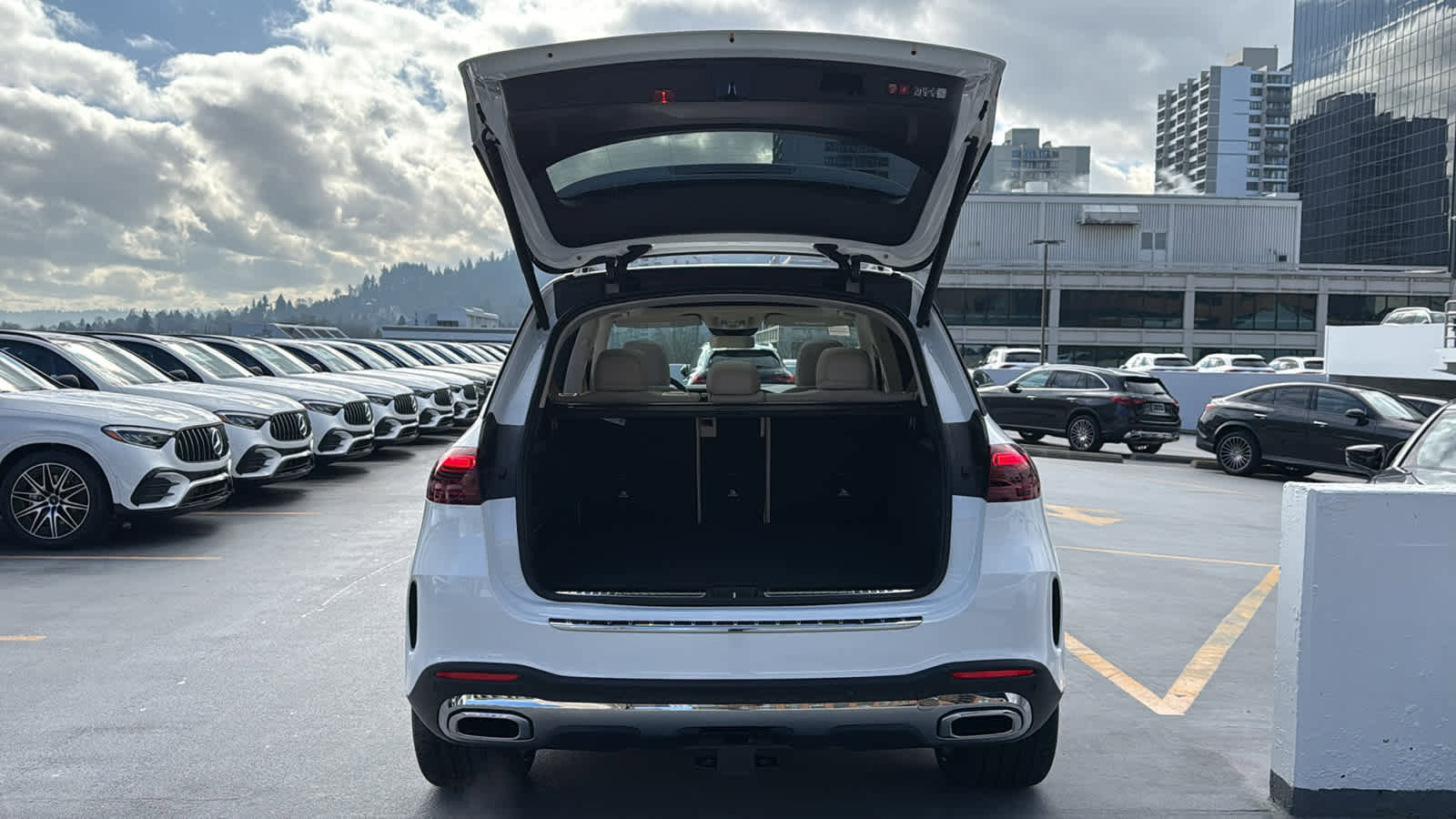 New 2026 Mercedes-Benz GLE 450 4MATIC image 9