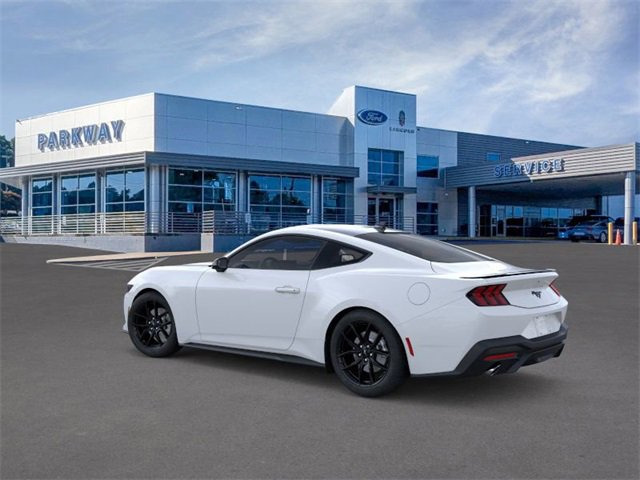 New 2026 Ford Mustang Coupe image 4