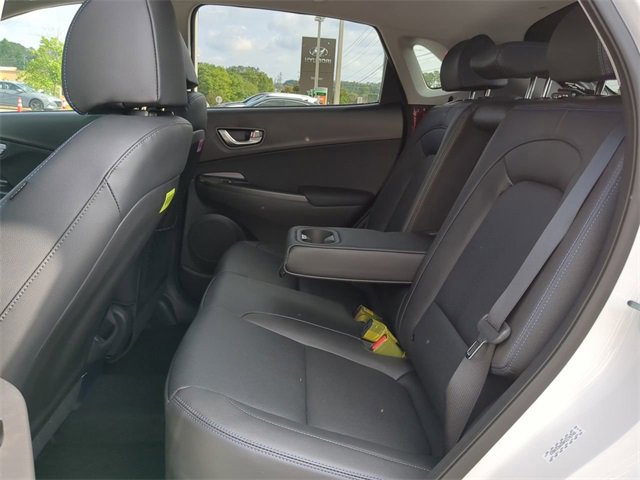 Used 2023 Hyundai Kona Limited image 14