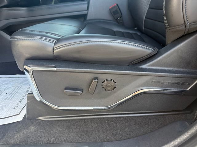Used 2025 Ford F350 Platinum image 16