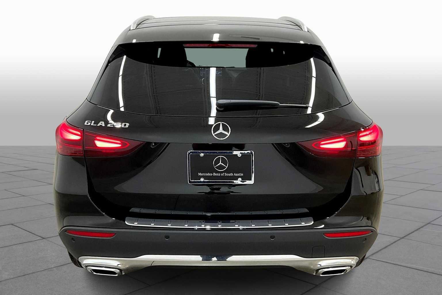 Certified 2026 Mercedes-Benz GLA 250 image 4