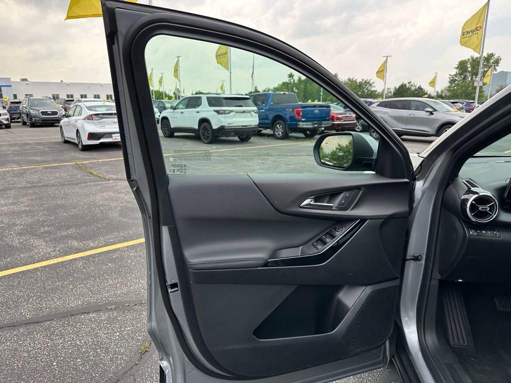 New 2026 Chevrolet Equinox LT image 15