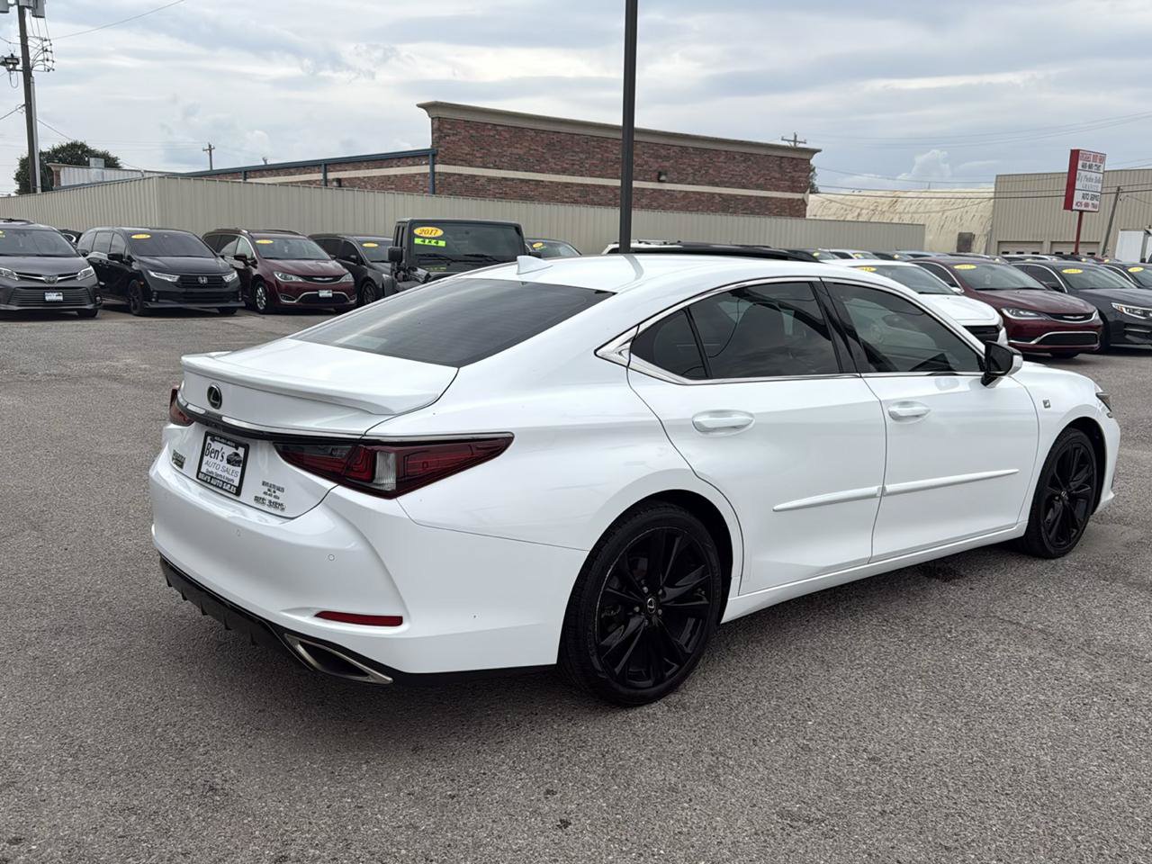 Used 2019 Lexus ES 350 F Sport w/ Accessory Package 2 FWD image 6