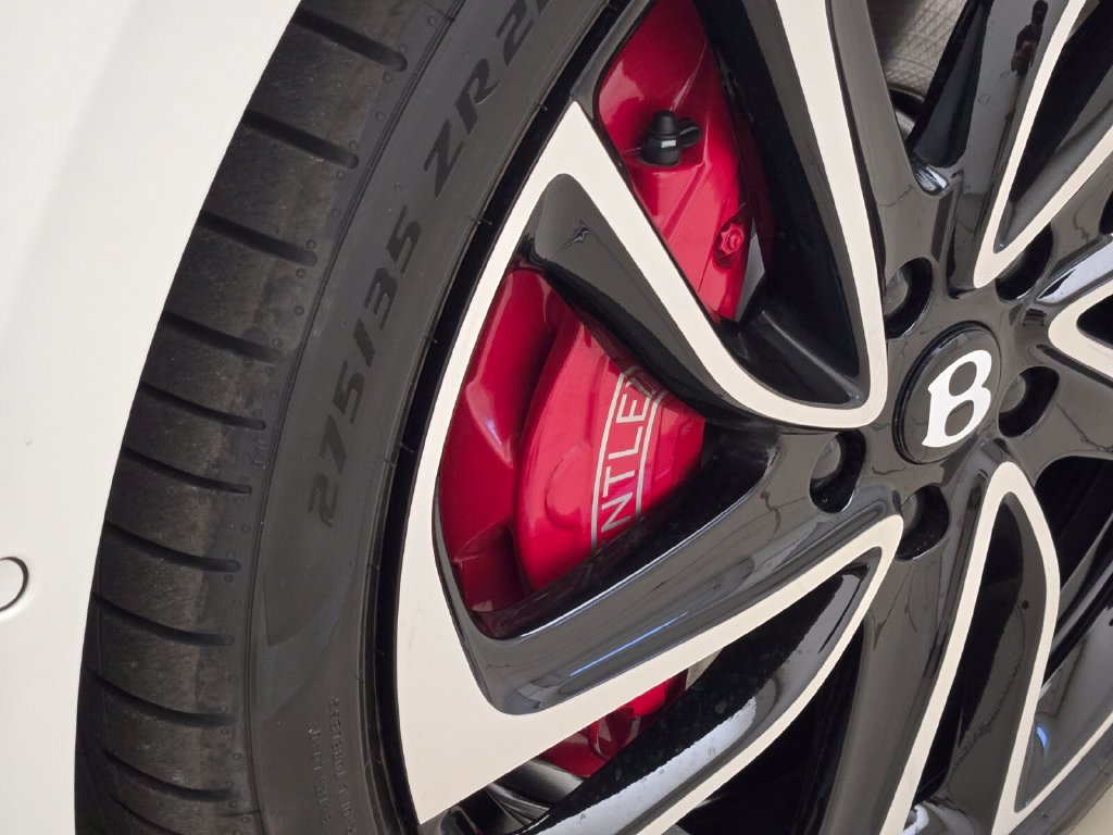 New 2027 Bentley Continental GTC AWD/4WD image 14