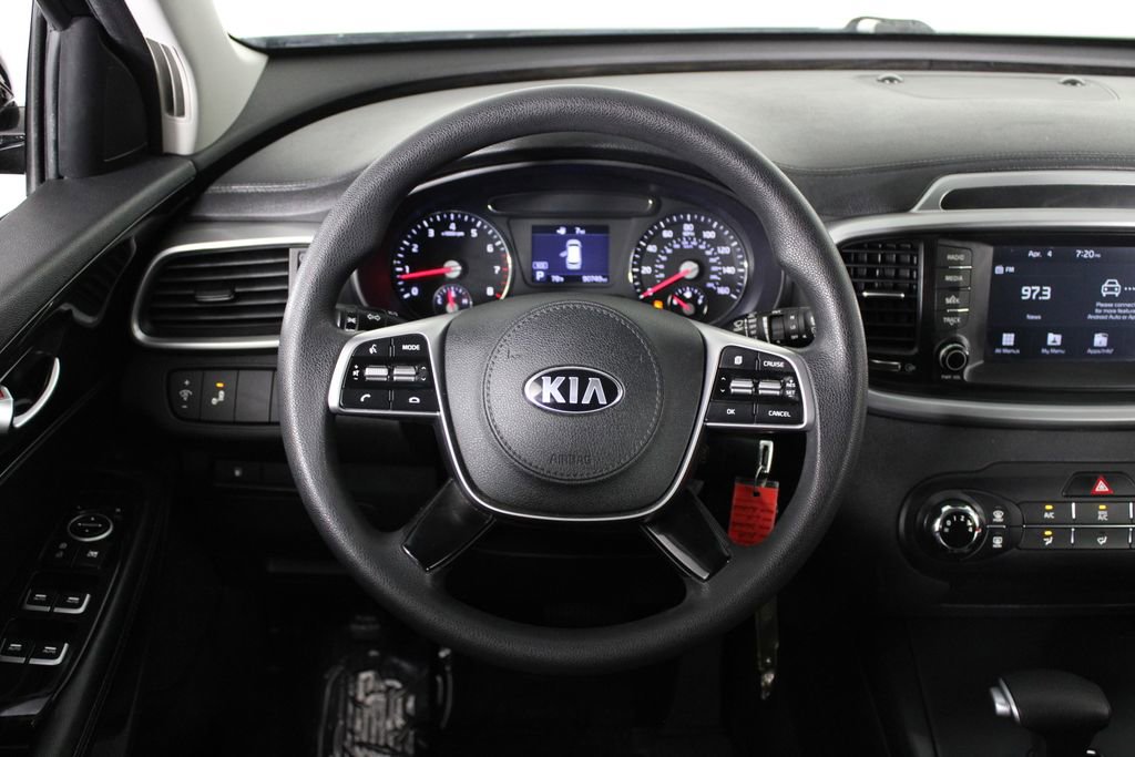 Used 2020 Kia Sorento LX image 8