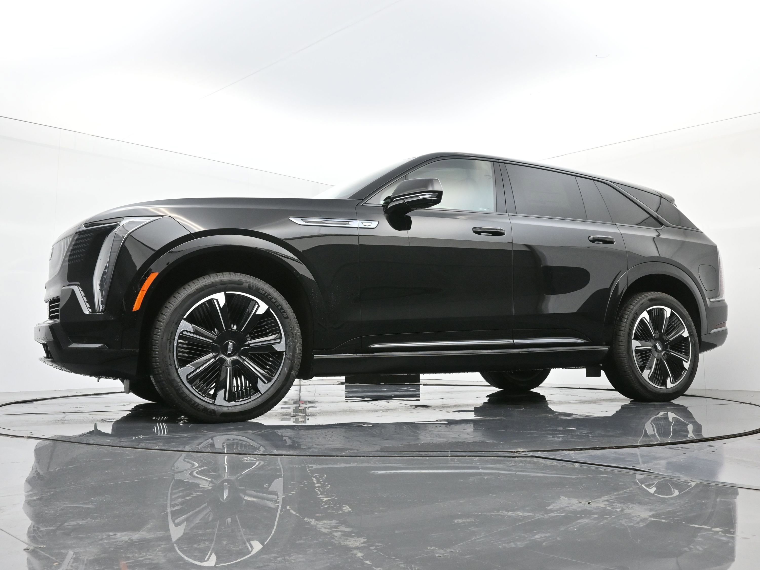 New 2025 Cadillac Escalade IQ Sport 2 image 16