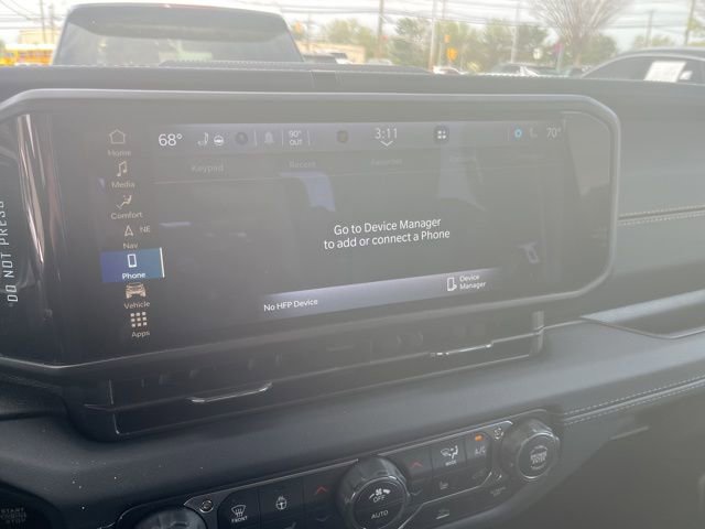 Used 2025 Jeep Gladiator Sport image 10