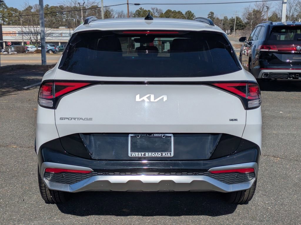 Used 2023 Kia Sportage SX image 5