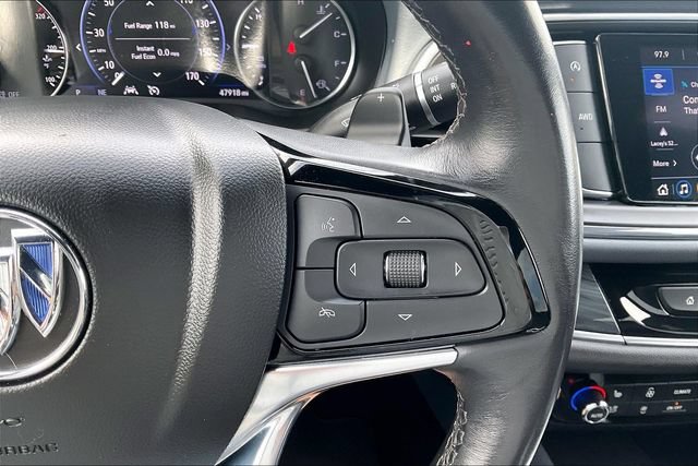 Used 2024 Buick Enclave Premium AWD/4WD image 17