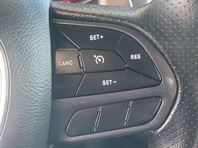 Used 2023 Dodge Charger R/T RWD image 9