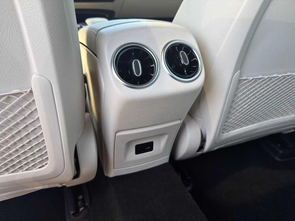 Used 2022 Mercedes-Benz A 220 image 31