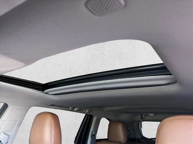 Used 2019 Toyota Highlander Limited FWD image 13