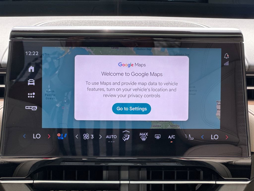 Used 2025 Lincoln Nautilus Reserve image 19