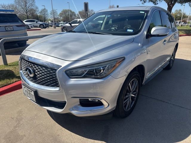 Used 2018 INFINITI QX60 FWD image 2