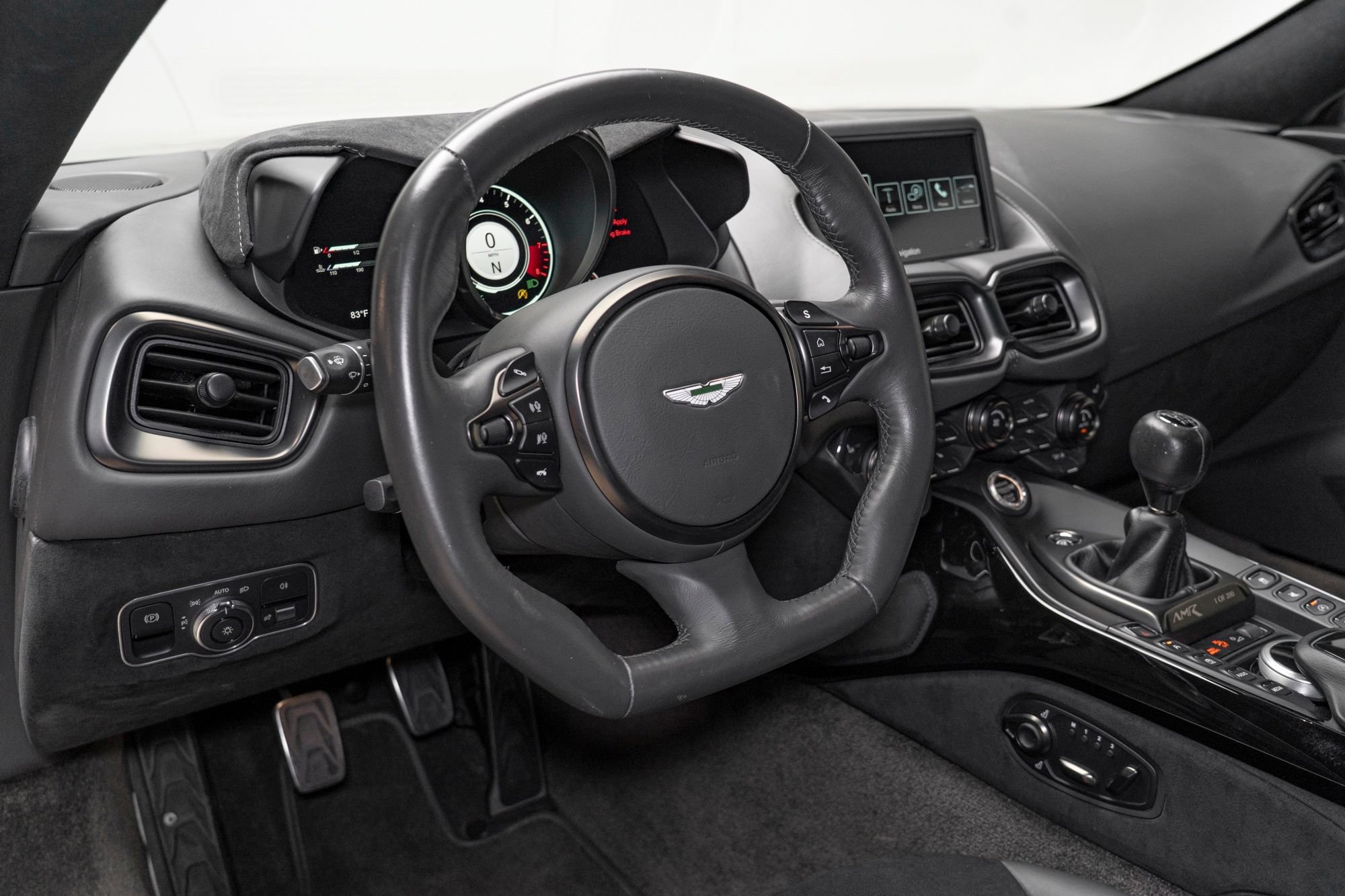 Used 2020 Aston Martin V8 Vantage AMR RWD image 2
