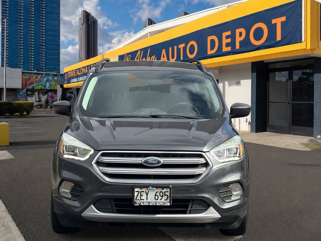 Used 2017 Ford Escape SE w/ Equipment Group 201A FWD image 7