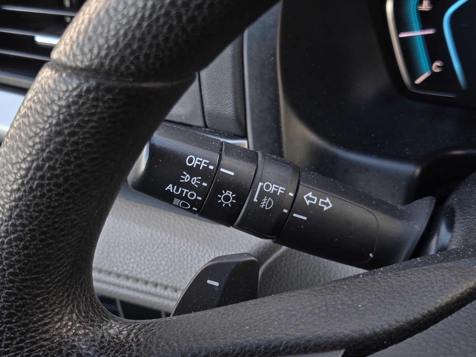 Used 2020 Honda Odyssey EX image 24