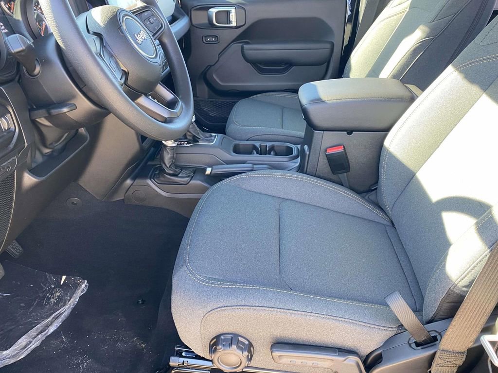 New 2026 Jeep Wrangler Sport AWD/4WD image 38