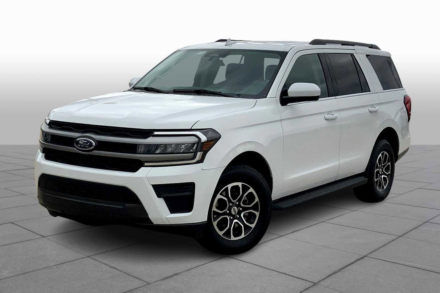 Used 2024 Ford Expedition XLT