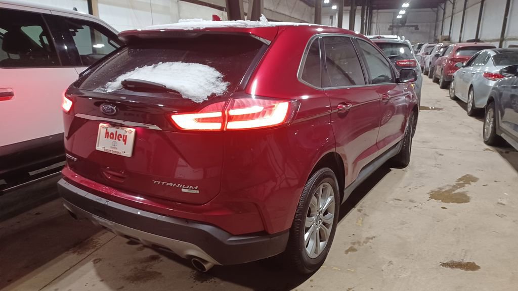 Used 2019 Ford Edge Titanium w/ Cold Weather Package image 2