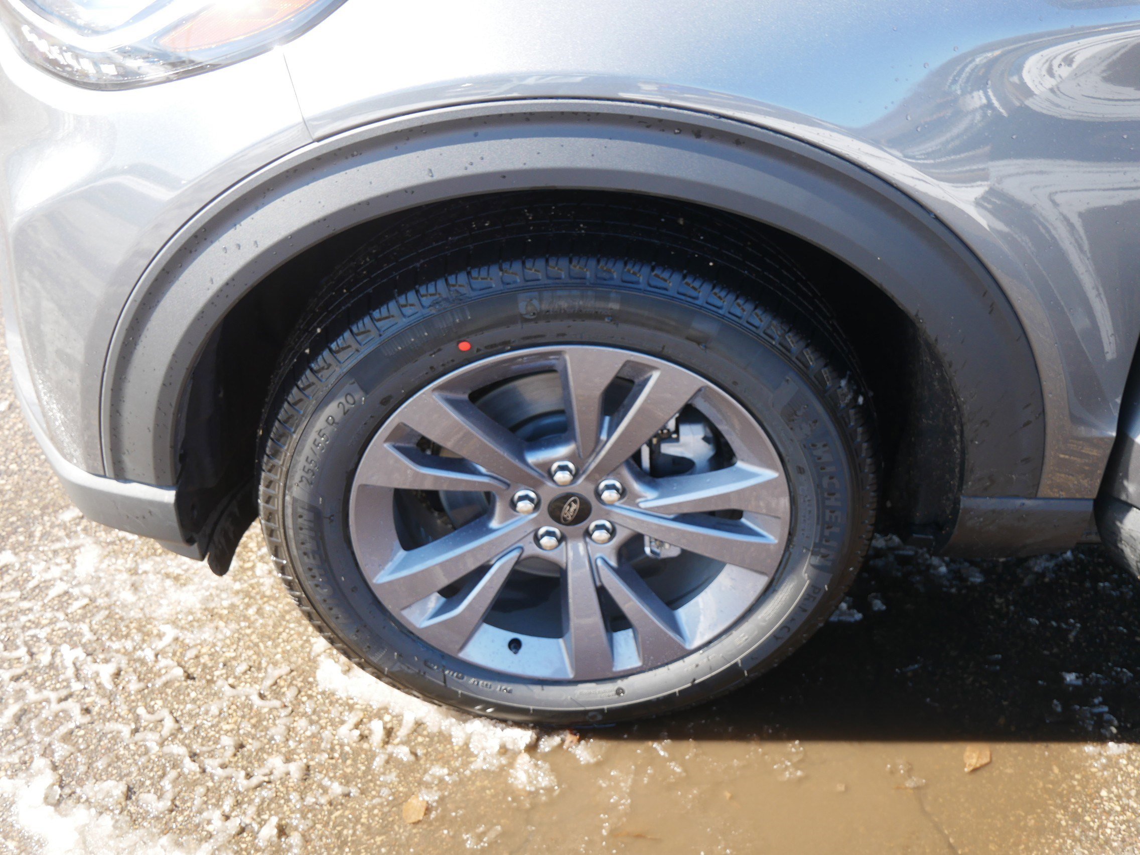 Used 2026 Ford Explorer Active w/ Active Comfort Package image 15