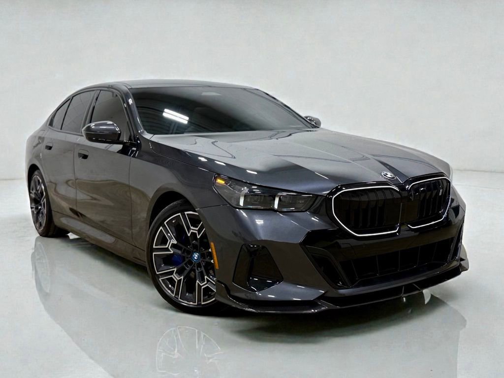 Used 2025 BMW i5 xDrive40 w/ M Sport Package image 10