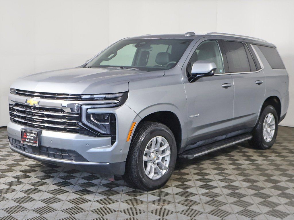 Used 2025 Chevrolet Tahoe LT image 11