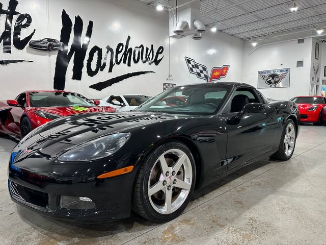 Used 2005 Chevrolet Corvette Coupe w/ Preferred Equipment Group RWD image 29
