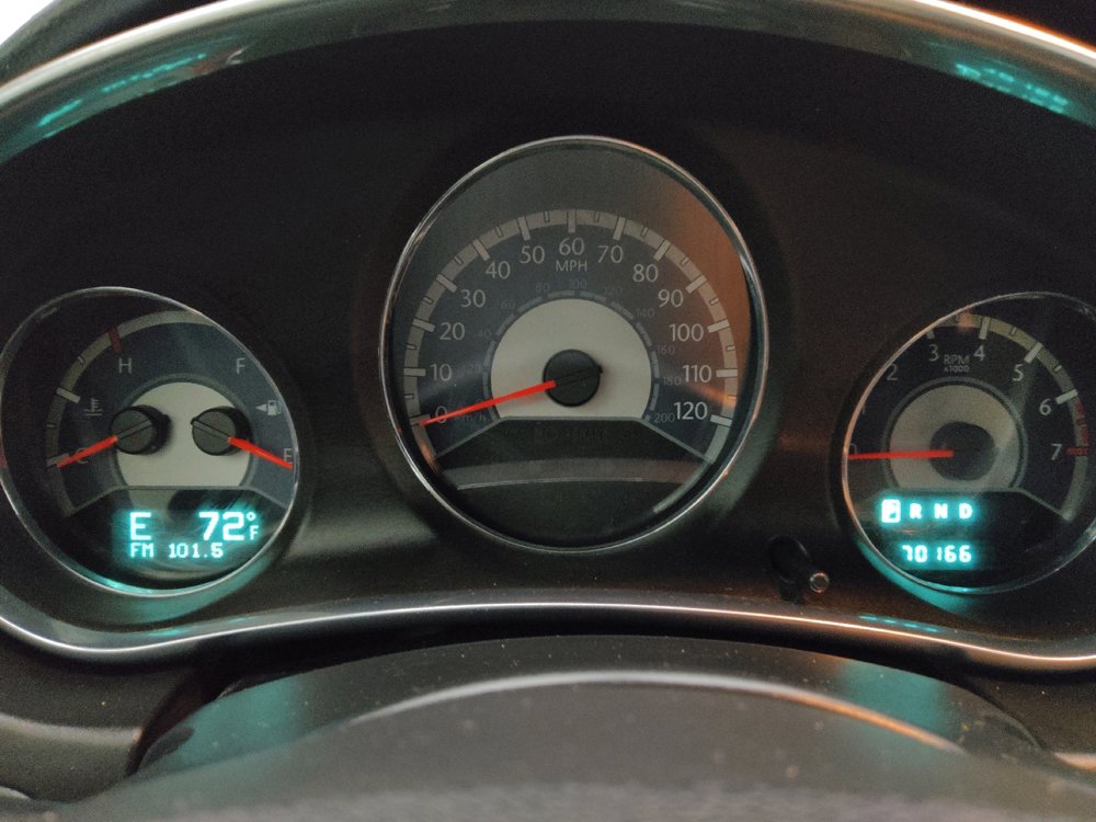 Used 2014 Chrysler 200 Touring image 23