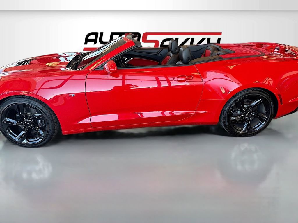 Used 2023 Chevrolet Camaro SS RWD image 4