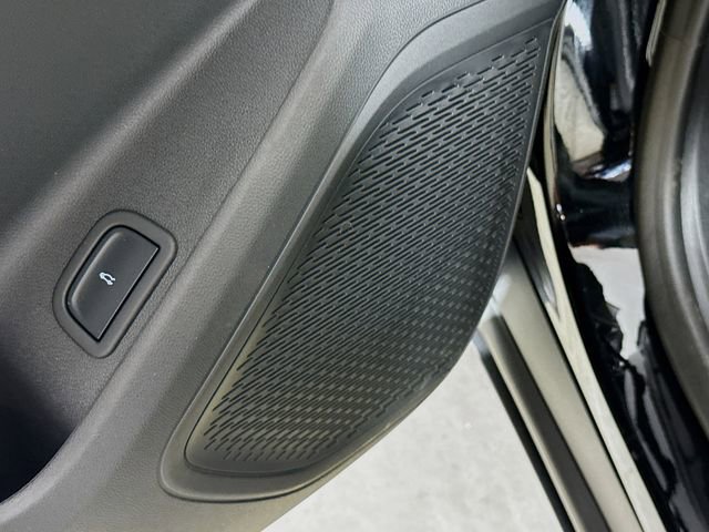 New 2026 Chevrolet Traverse LT image 21