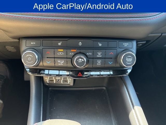 Used 2025 Dodge Durango GT AWD/4WD image 18