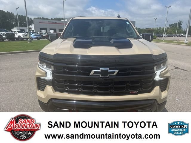 Used 2022 Chevrolet Silverado 1500 LT Trail Boss w/ LT Trail Boss Premium Package AWD/4WD image 8
