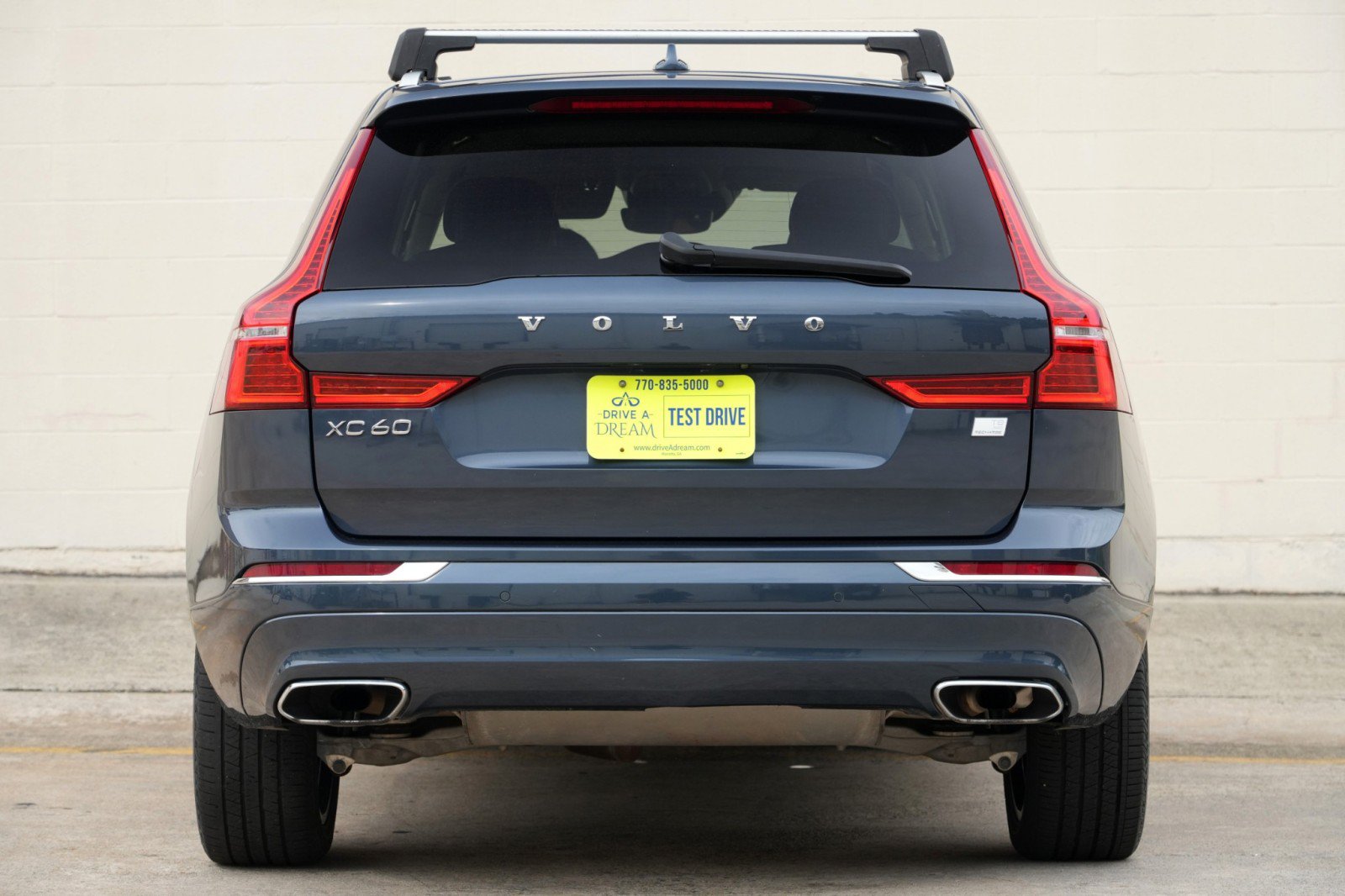 Used 2021 Volvo XC60 T8 Inscription Expression w/ Premium Package AWD/4WD image 11