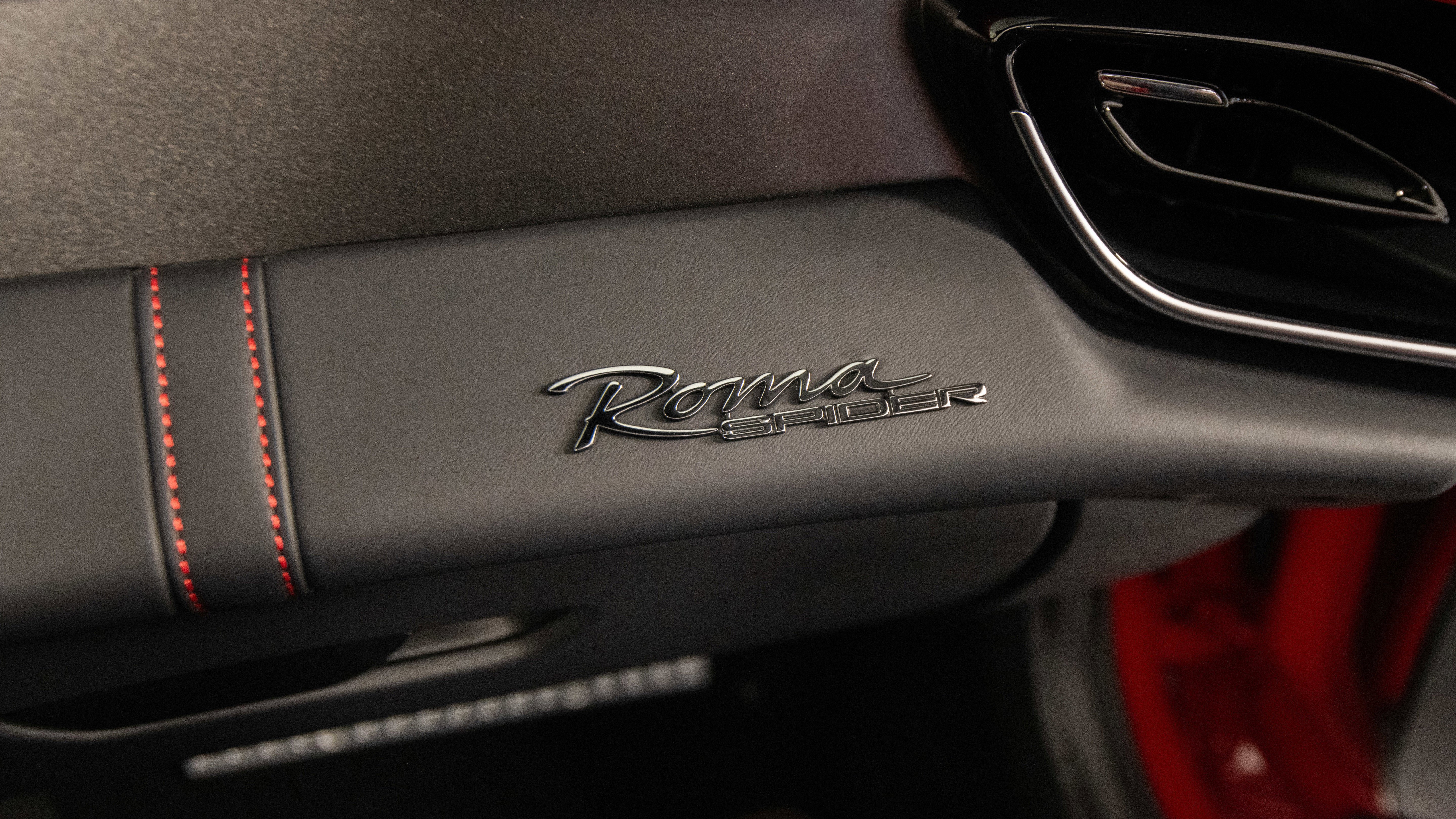 Certified 2026 Ferrari Roma Spider RWD image 32