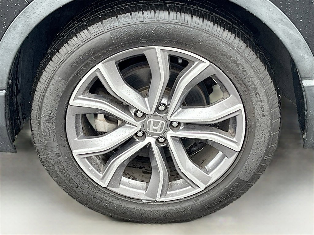 Used 2020 Honda CR-V Touring image 32