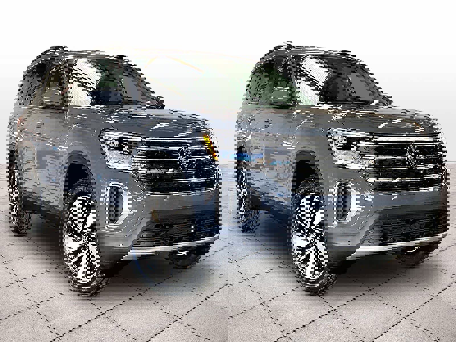 New 2026 Volkswagen Atlas SE image 2