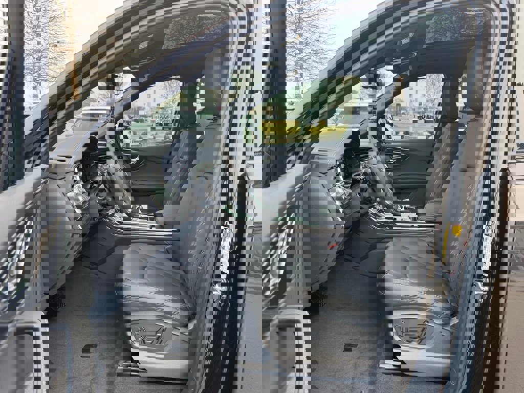 New 2026 Audi Q7 3.0T Premium Plus image 21