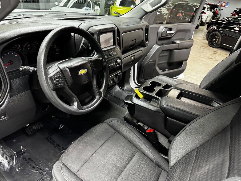 Used 2023 Chevrolet Silverado 1500 Custom image 31